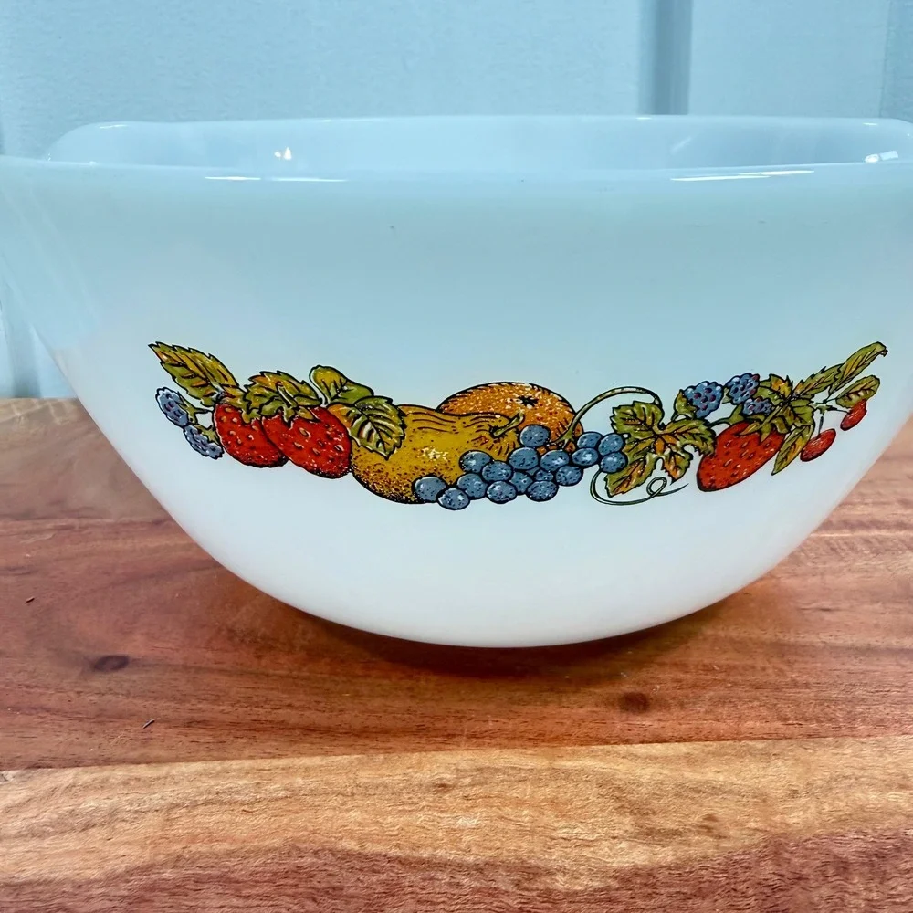 Vintage Fire-King Summerfield Fruit Milk Glass Mixing Bowl Anchor Hocking 1.5 Qt